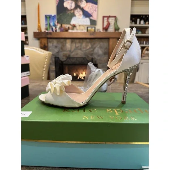 Kate Spade New York Iveene Bridal Bow Ivory Satin Hight Heel Sandals Size‎ 11 - Picture 3 of 14